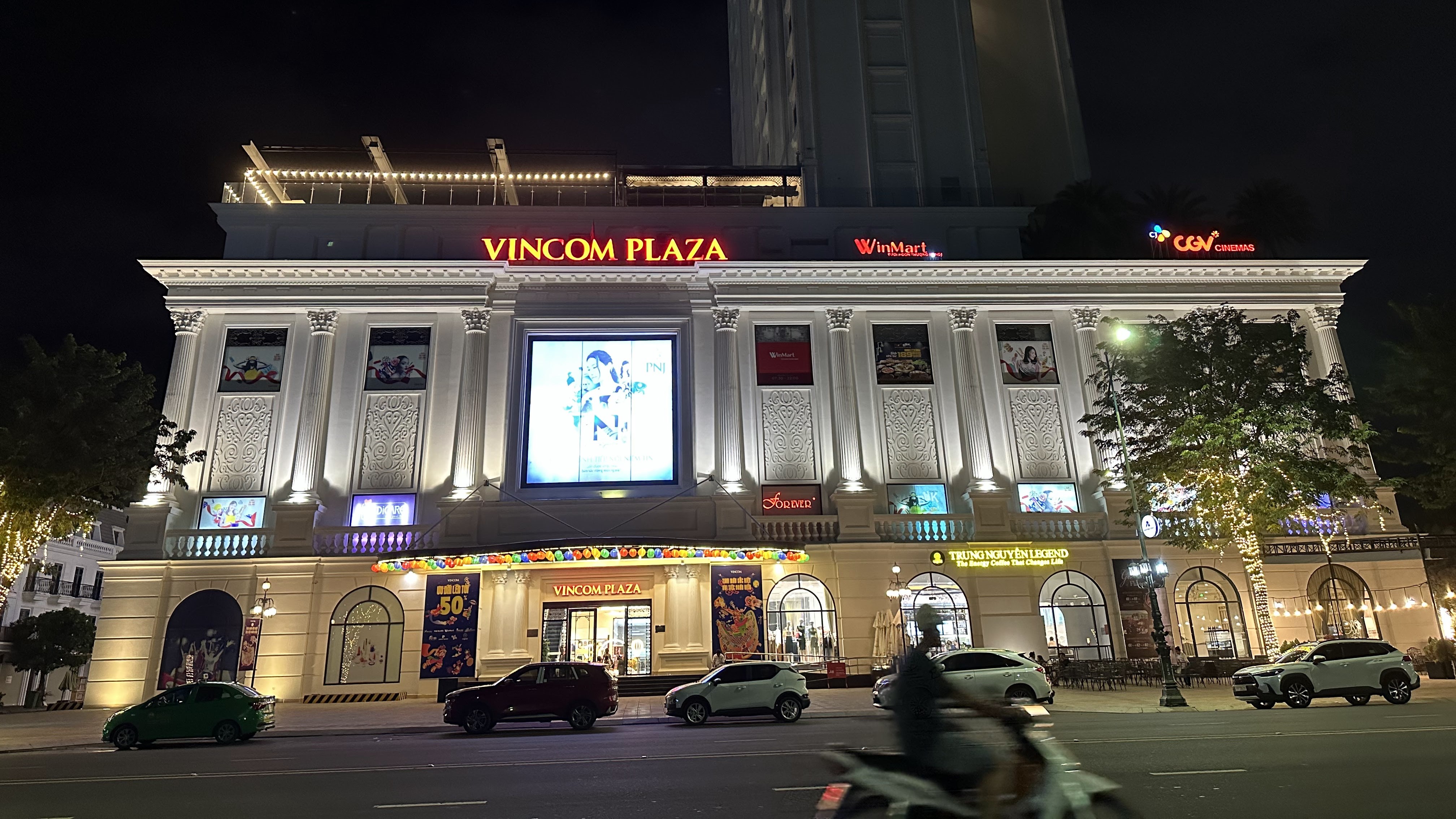 Tây Ninh: Trạm sạc VinFast - Vincom Plaza Tây Ninh - Hầm B2